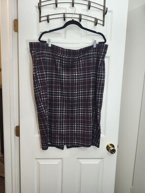 Torrid Classic Plaid Pencil Skirt - Women's Black & Pink, Torrid 5 =5X